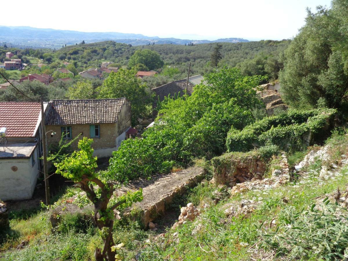 Harry'S Retreat Guest House Klimatia Luaran gambar