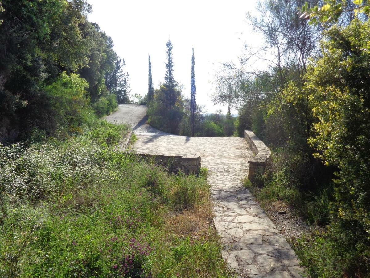 Harry'S Retreat Guest House Klimatia Luaran gambar