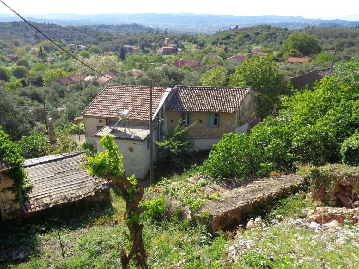 Harry'S Retreat Guest House Klimatia Luaran gambar