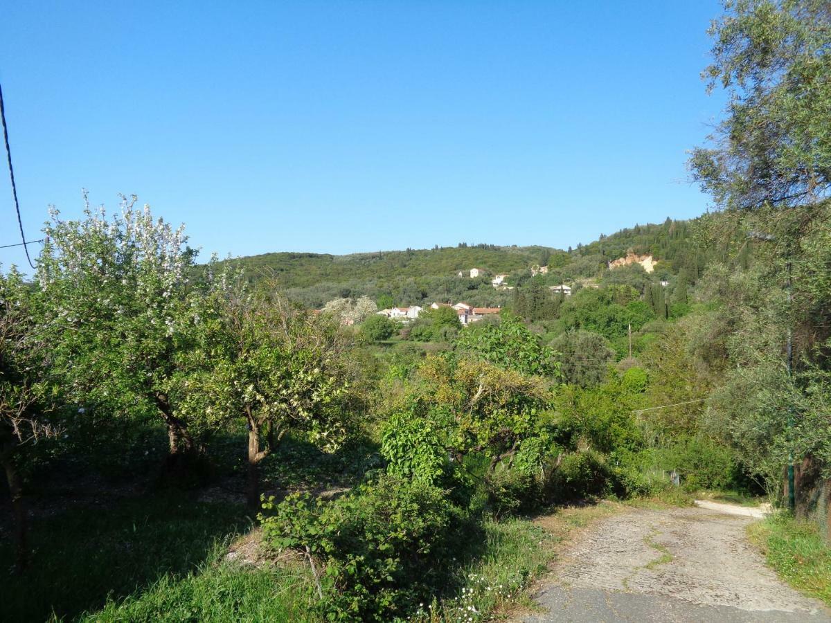 Harry'S Retreat Guest House Klimatia Luaran gambar